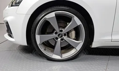 Audi A5 2019, 133416 км, за 14009.47 USD