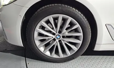 BMW 5-Series 2021, 94556 км, за 23303.14 USD