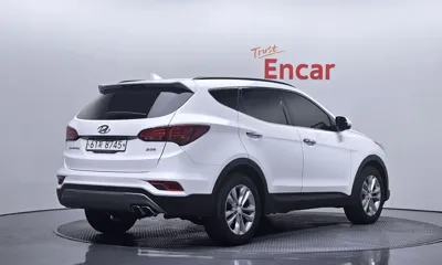 Hyundai Santafe 2018, 88833 км, за 10967.95 USD