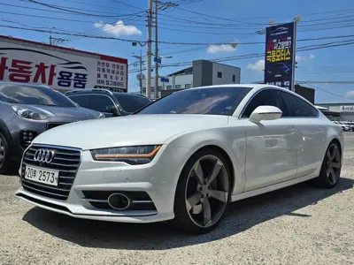 Audi A7 · 2016 год