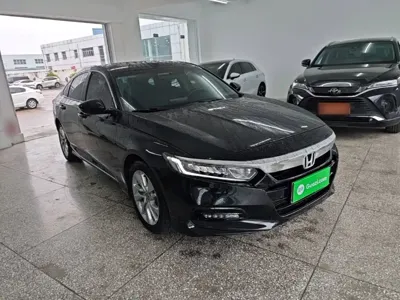 Honda Accord 2019, 83900 км, за 10829.69 USD