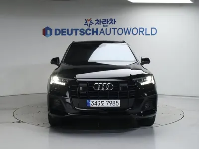 Audi Q7 2023, 25957 км, за 51977.67 USD