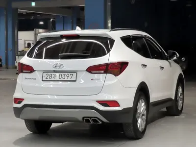 Hyundai Santafe 2016, 121547 км, за 8139.61 USD