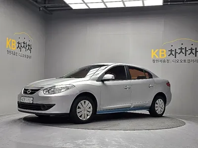 Renault-KoreaSamsung SM3 · 2010 год