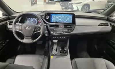 Lexus ES 2026, 2307 км, за 41644.66 USD - фото 7