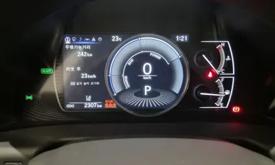 Lexus ES 2026, 2307 км, за 41644.66 USD - фото 8