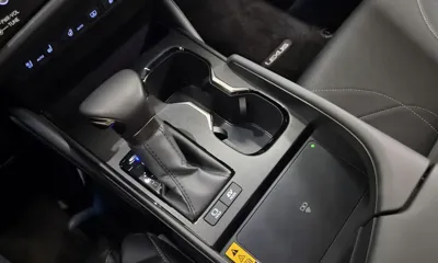 Lexus ES 2026, 2307 км, за 41644.66 USD - фото 9