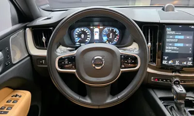 Volvo XC60 2020, 72169 км, за 25165.54 USD - фото 13