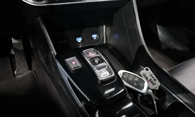 Hyundai Sonata 2020, 139345 км, за 7862.57 USD - фото 9