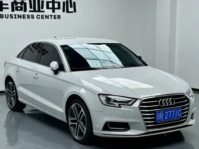 Audi A3 2020, 42000 км, за 9929.2 USD