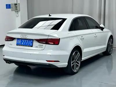 Audi A3 2020, 42000 км, за 9929.2 USD - фото 9
