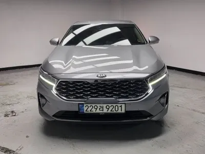 Kia K7 2021, 71570 км, за 14966.52 USD