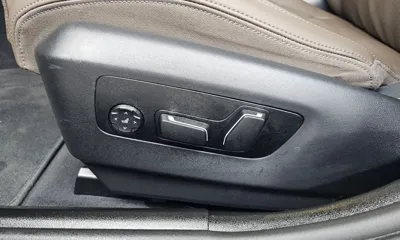 BMW 5-Series 2024, 7636 км, за 41539.35 USD - фото 26
