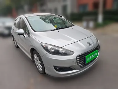Peugeot 308 2013, 58099 км, за 3738 USD - фото 3