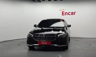 Mercedes-Benz E-Class 2021, 113292 км, за 16410.66 USD