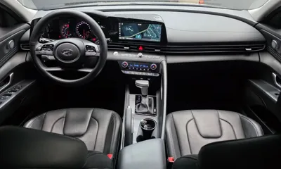 Hyundai Avante 2023, 89764 км, за 10093.11 USD - фото 7