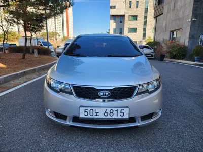 Kia Porte 2011, 70300 км, за 2185.43 USD