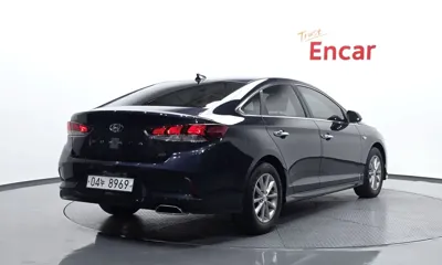 Hyundai Sonata 2019, 89681 км, за 7159.61 USD