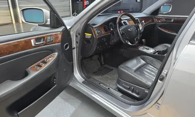 Hyundai Genesis 2009, 183219 км, за 2280.13 USD - фото 10