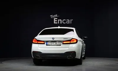 BMW 5-Series 2022, 80435 км, за 23922.54 USD