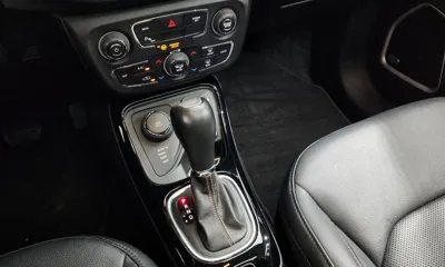 Jeep Compass 2019, 59399 км, за 7491.86 USD - фото 9