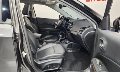 Jeep Compass 2019, 59399 км, за 7491.86 USD - фото 26