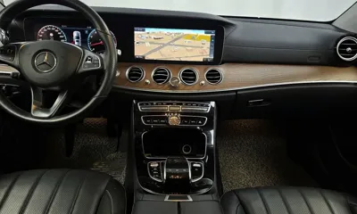 Mercedes-Benz E-Class 2018, 132388 км, за 13719.31 USD - фото 14