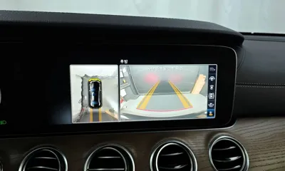 Mercedes-Benz E-Class 2018, 132388 км, за 13719.31 USD - фото 15