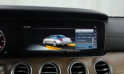 Mercedes-Benz E-Class 2018, 132388 км, за 13719.31 USD - фото 16