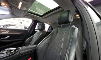 Mercedes-Benz E-Class 2018, 132388 км, за 13719.31 USD - фото 17