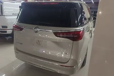 Buick GL8 2021, 74500 км, за 24889 USD - фото 6