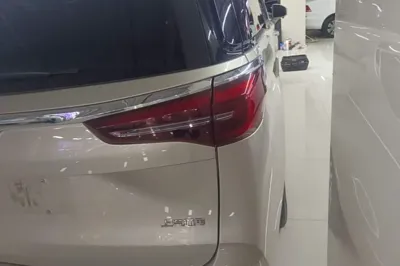 Buick GL8 2021, 74500 км, за 24889 USD - фото 9