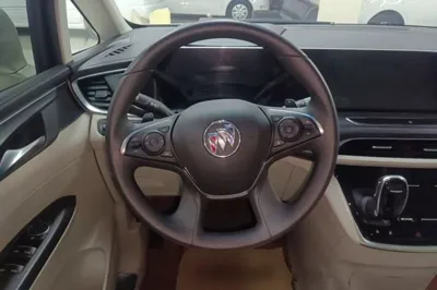 Buick GL8 2021, 74500 км, за 24889 USD - фото 18