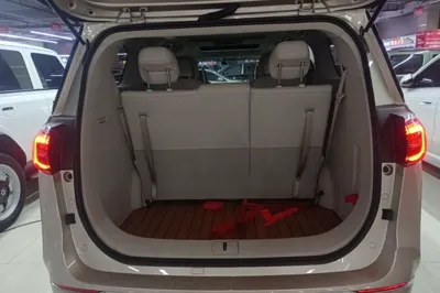 Buick GL8 2021, 74500 км, за 24889 USD - фото 27