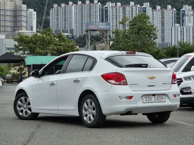 ChevroletGMDaewoo Cruze 2015, 135997 км, за 2075.2 USD