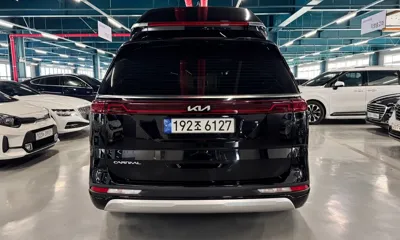 Kia Canival 2023, 46971 км, за 23598.64 USD