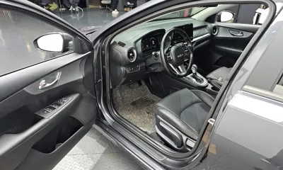 Kia K3 2022, 47687 км, за 14006.52 USD - фото 10