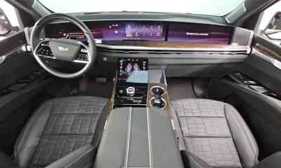 Cadillac Escalade 2025, 6250 км, за 106058.69 USD - фото 7