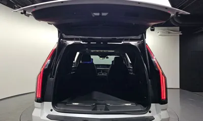 Cadillac Escalade 2025, 6250 км, за 106058.69 USD - фото 20
