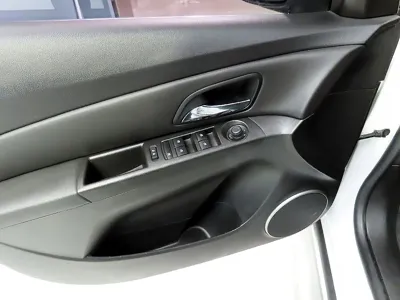 ChevroletGMDaewoo Cruze 2016, 35200 км, за 4039.09 USD - фото 14