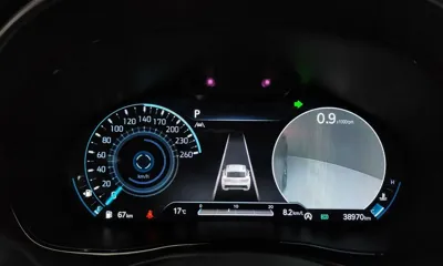 Genesis GV70 2021, 38970 км, за 25551.75 USD - фото 8