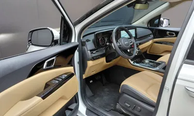 Kia Canival 2023, 62521 км, за 19036.37 USD - фото 10
