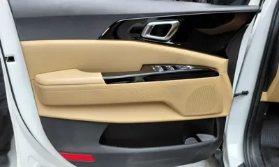 Kia Canival 2023, 62521 км, за 19036.37 USD - фото 24