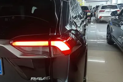 Toyota RAV4 2024, 11399 км, за 22009 USD - фото 9