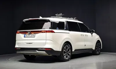Kia Canival 2023, 75238 км, за 16404.1 USD