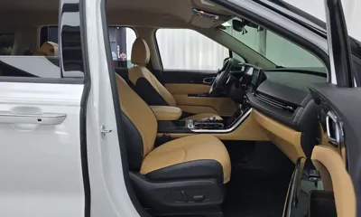 Kia Canival 2023, 75238 км, за 16404.1 USD - фото 26