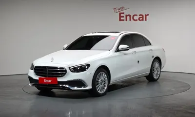 Mercedes-Benz E-Class · 2022 год