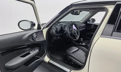 MINI Clubman 2021, 44226 км, за 13904.96 USD - фото 10