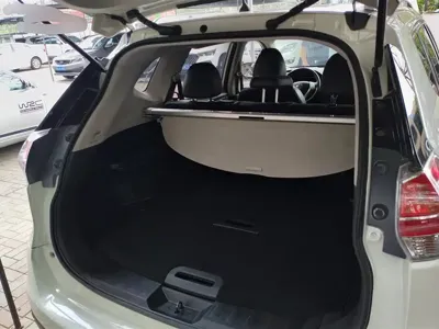 Nissan X-Trail 2015, 145300 км, за 6345.04 USD