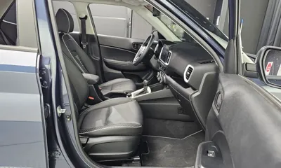 Hyundai Venue 2020, 78880 км, за 10371.54 USD - фото 12